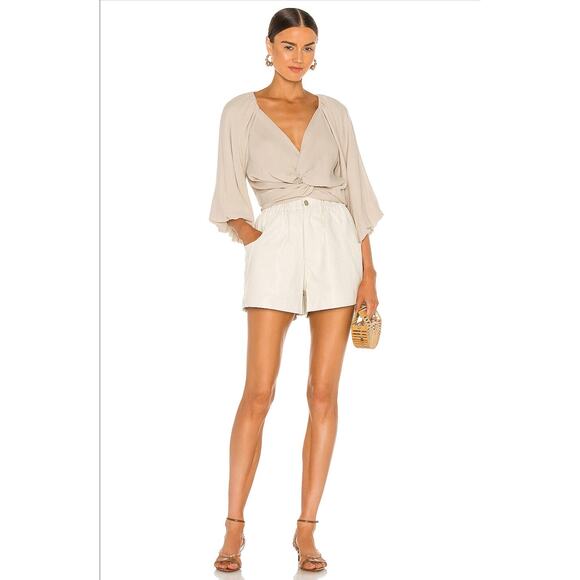 ASTR Women’s Large Tan Petunia Faux Leather Paperbag Shorts Elastic Waist NEW - Picture 2 of 9